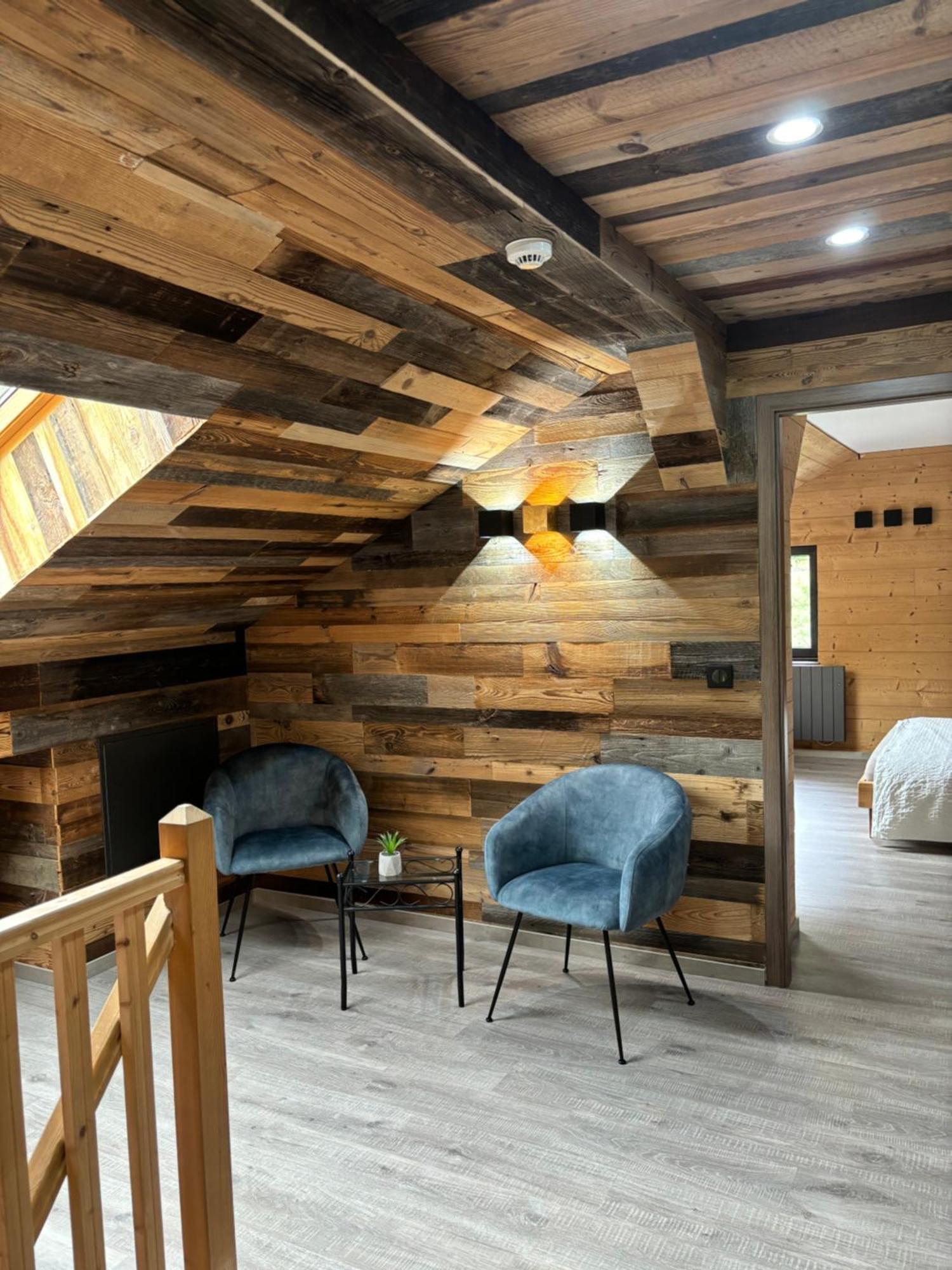 La Ferme De Rochesson, Jacuzzis & Piscine Commune エクステリア 写真