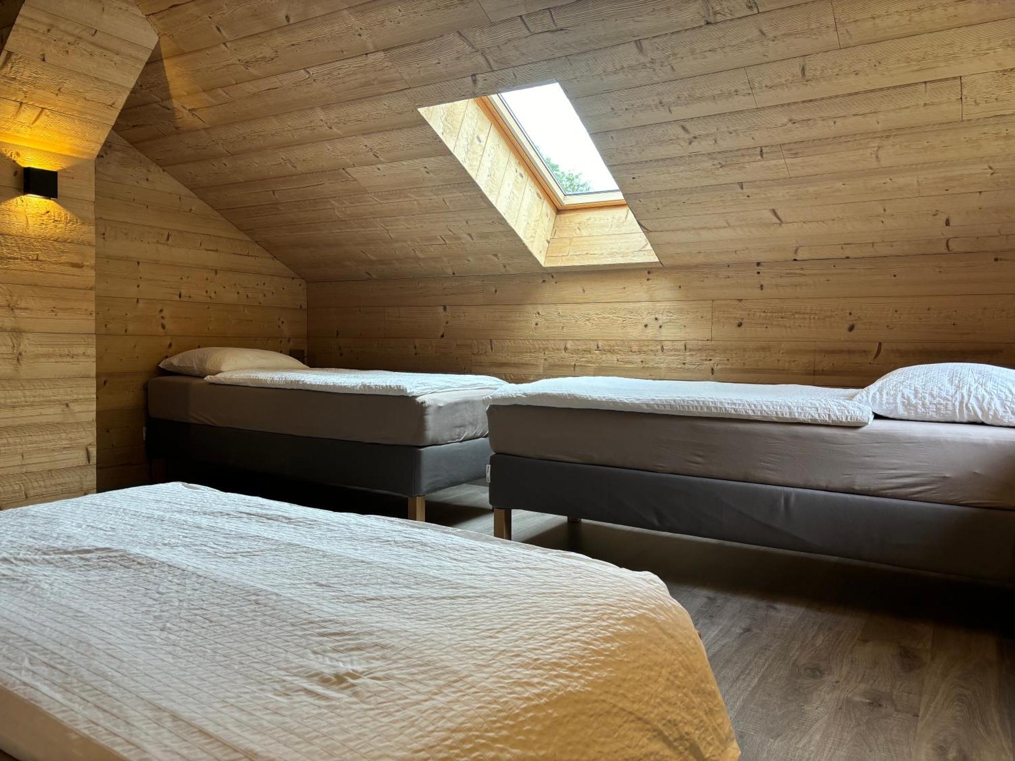 La Ferme De Rochesson, Jacuzzis & Piscine Commune エクステリア 写真