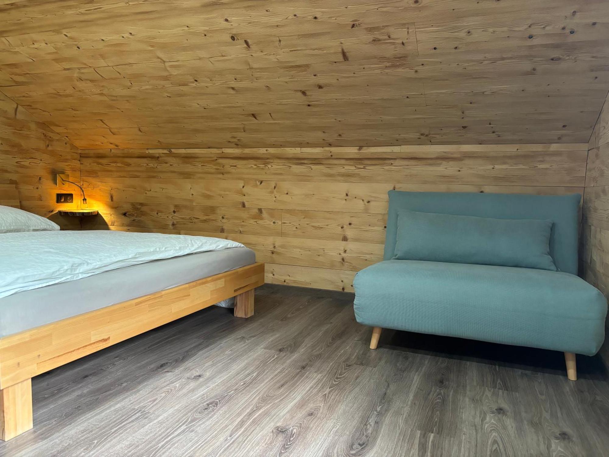 La Ferme De Rochesson, Jacuzzis & Piscine Commune エクステリア 写真
