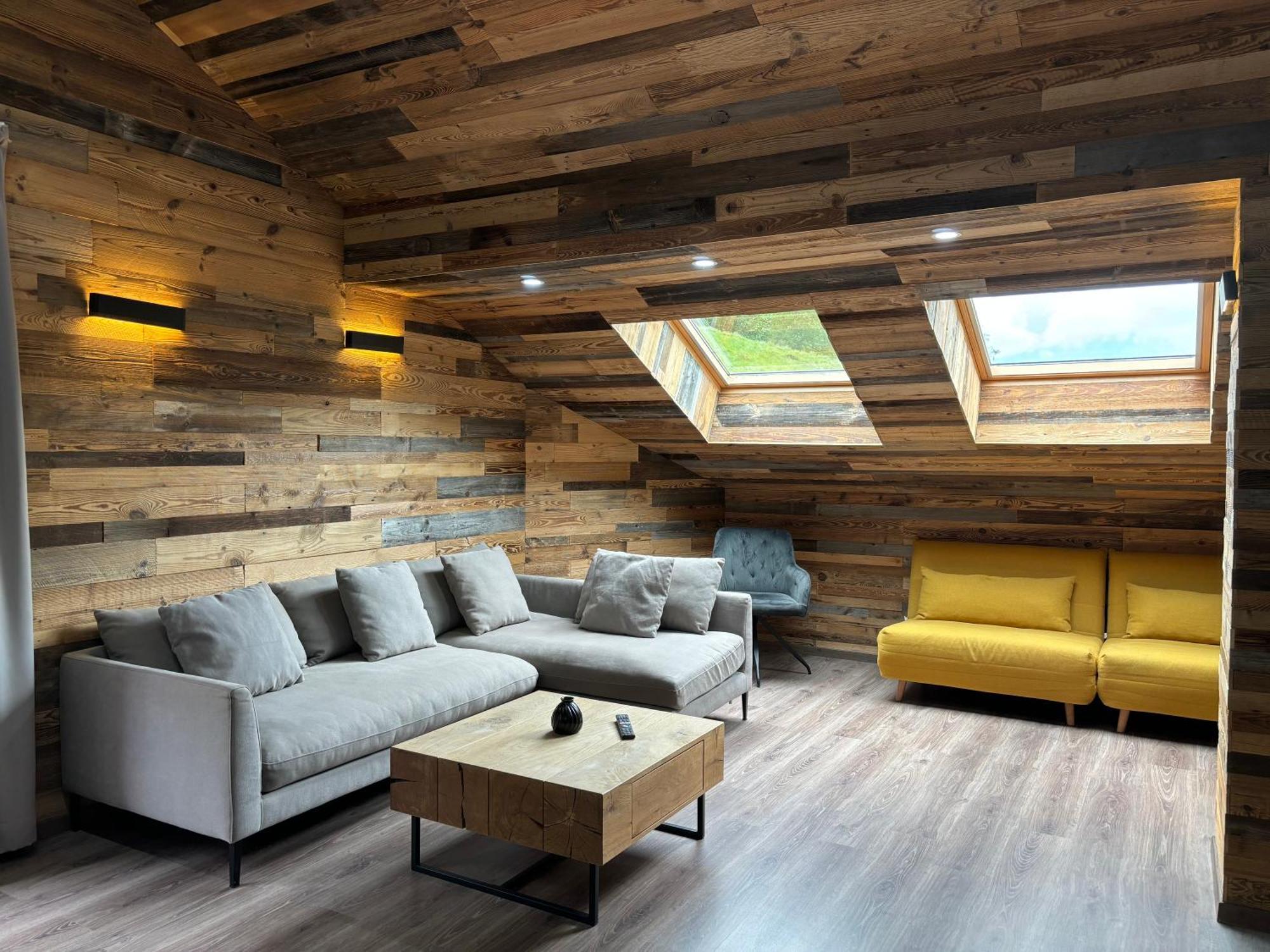 La Ferme De Rochesson, Jacuzzis & Piscine Commune エクステリア 写真